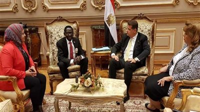 رضوان يستقبل السفير الأوغندي بالقاهرة