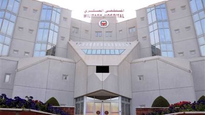 مستشفى المنوفية العسكري تستضيف خبير عالمي في مناظير العمود الفقري