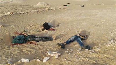 الداخلية: مقتل 11 إرهابيا في تبادل لإطلاق النار مع قوات الشرطة بطريق الفرافرة ..صور