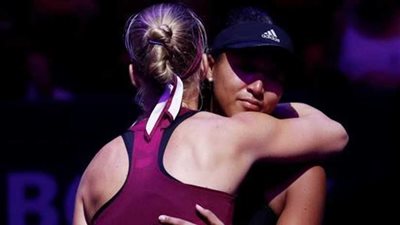 بيرتنز تتأهل لنصف نهائى البطولة الختامية لمحترفات التنس بعد أنسحاب أوساكا