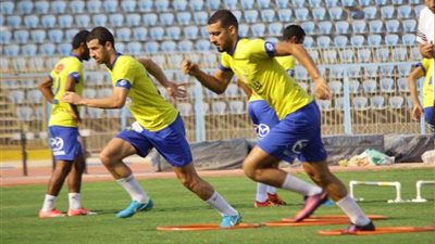 فييرا يركز على الجوانب الفنية في مران الإسماعيلي قبل مواجهة الرجاء بكأس زايد