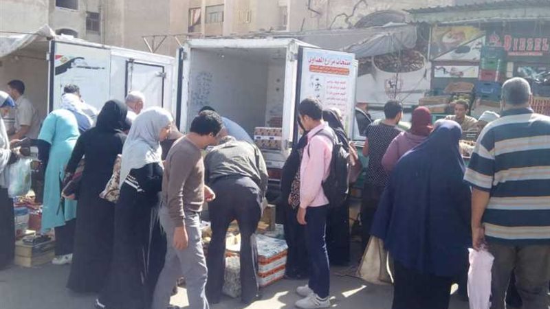 إقبال جماهيري على