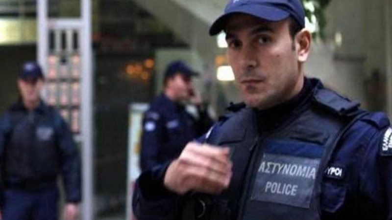 إخلاء الخارجية اليونانية