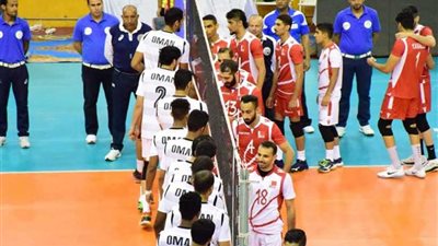 البحرين تفوز على عمان ٣/٠ بافتتاح البطولة العربية للطائرة