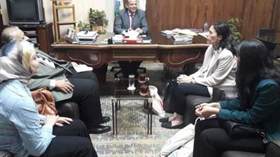 د - الشيخ يعلن منحة تشيفننج لـ 