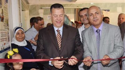 محافظ بني ســويف يفتتح تطويرالعناية المركزة والدرن بمستشفى الصدر