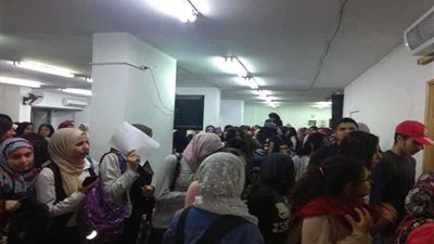 غلق مراكز للدروس الخصوصية بالقاهرة (صور)
