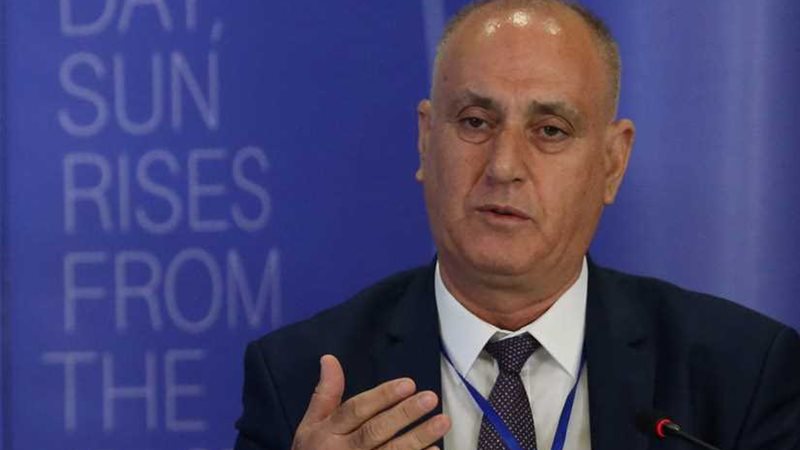 رئيس وكالة (أذرتاج)