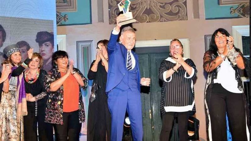 وزيرا الثقافة والشباب