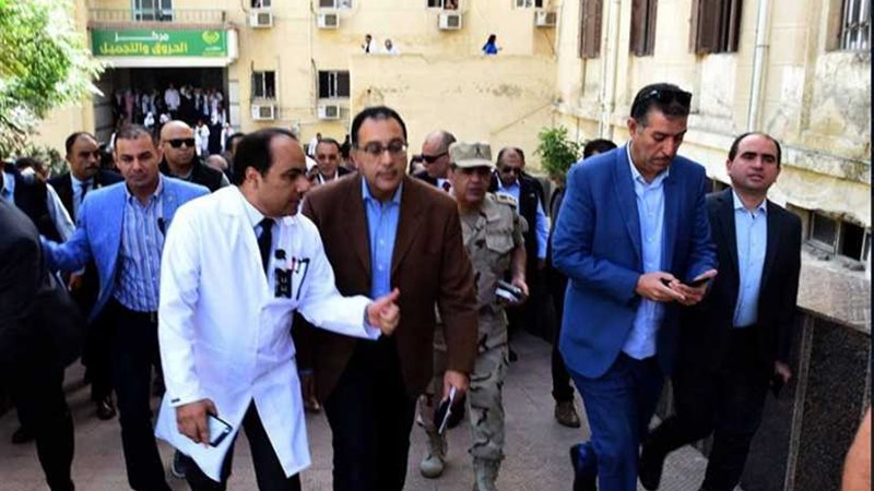 رئيس الوزراء يتفقد