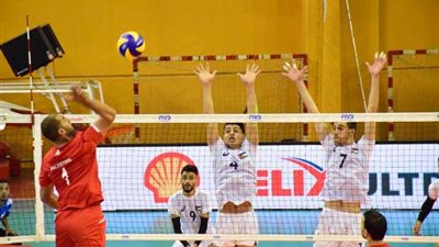 منتخب فلسطين يحقق فوزه الأول بالبطولة العربية للكرة الطائرة أمام الأردن