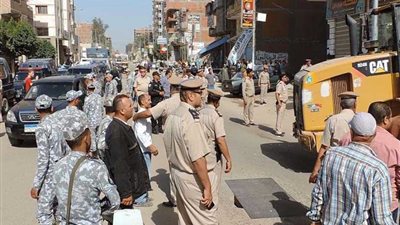 حملة مكبرة لضبط الخارجين على القانون بوادى النطرون