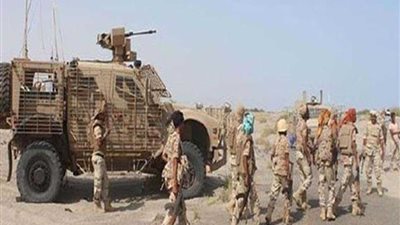الجيش اليمني يهاجم مليشيات الحوثي ويحاصرها في مديرية باقم بصعدة