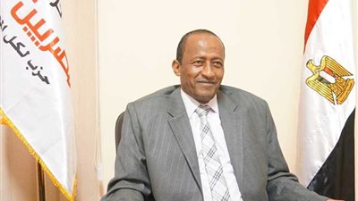 ياسين عبدالصبور: لجنة متكاملة تتفقد محطة صرف أبوسمبل