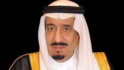 القيادة السعودية تعزي أمير الكويت في وفاة الشيخ سلمان