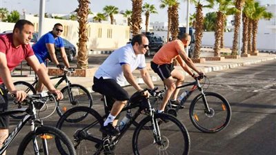 المتحدث الرئاسي: جولة بالدراجة للرئيس السيسي فجر اليوم بمدينة شرم الشيخ 