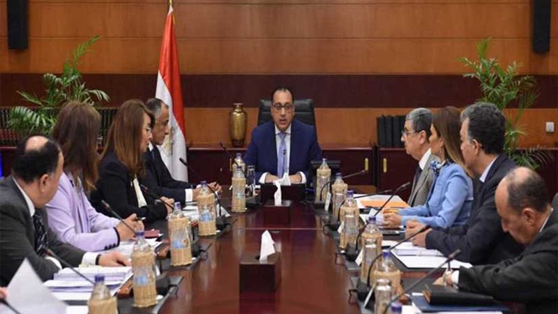 الحكومة تعلن على