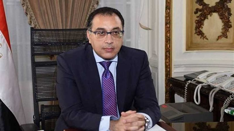 رئيس الوزراء يبحث