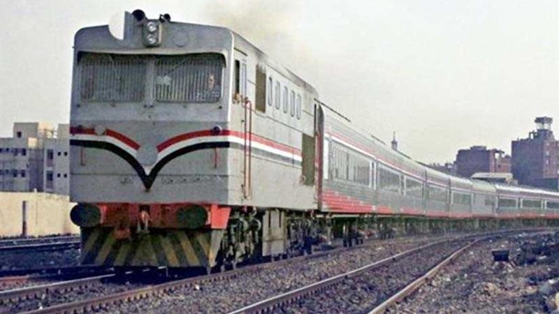 السكك الحديدية: سيارة