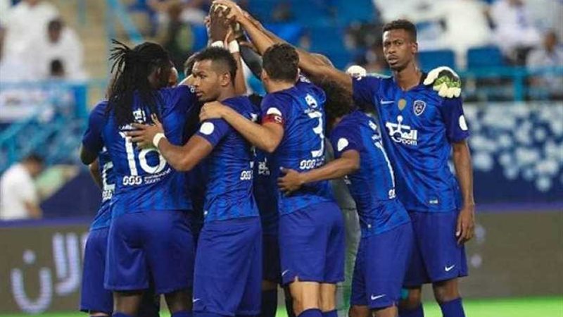 الهلال السعودي يفوز