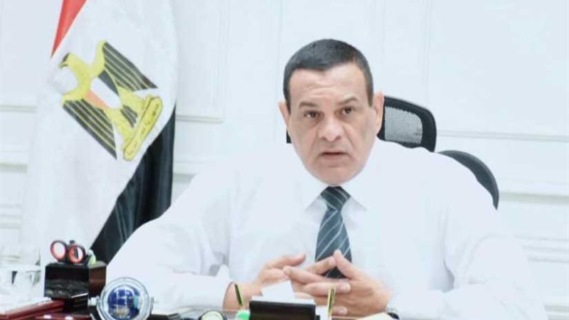 محافظ البحيرة يوجه