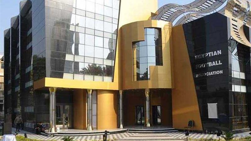 حكام مباريات الجمعة