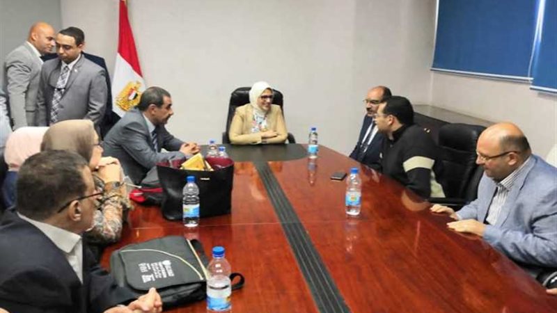 وزيرة الصحة تتأكد