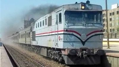 السكك الحديدية: تأخر قطار أسوان بمحطة مطاي نتيجة عطل فني مفاجئ بالجرار