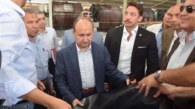 وزير التجارة والصناعة يغادر مدينة شنغهاي الصينية متوجهًا إلى الكويت