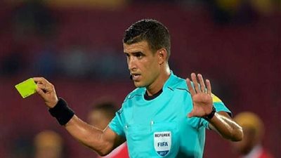 الصحف الجزائرية تبرئ الحكم مهدي عبيد من واقعة الأهلي والترجي في نهائي إفريقيا