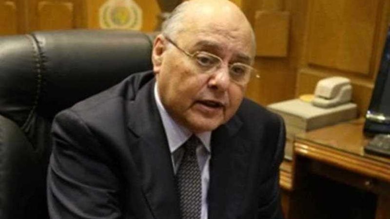 موسى مصطفى: منتدى