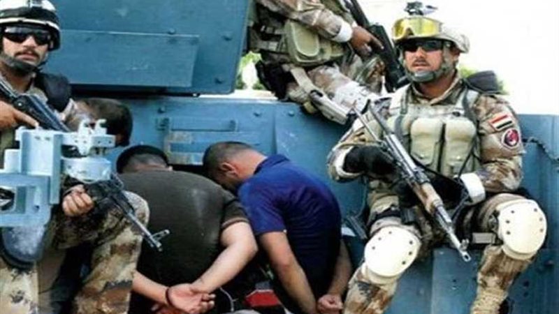 اعتقال عنصرين من