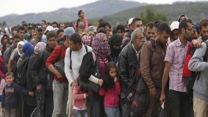 مفوضية اللاجئين تطالب