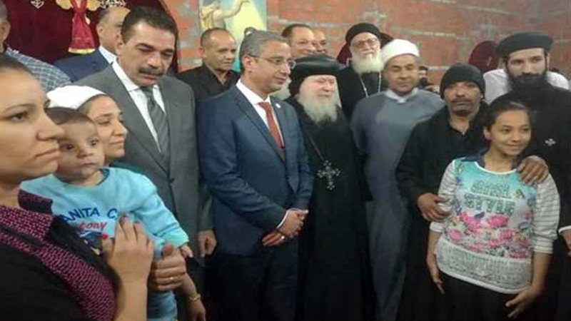 محافظ سوهاج والأنبا