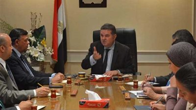 وزير قطاع الأعمال العام يجتمع بمجلس إدارة القابضة للتأمين بتشكيله الجديد 