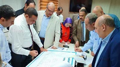 محافظ البحيرة يستعرض الموقف التنفيذي لميناء صيد بتكلفة 300 مليون جنيه