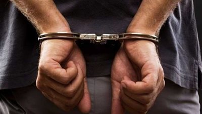 ضبط مقاول هارب من سداد 12 مليونا و700 ألف جنيه في الزاوية الحمراء