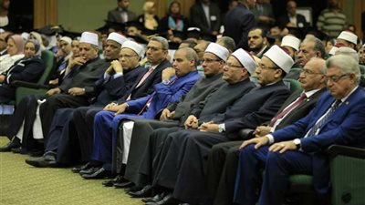 رئيس مجلس النواب: الأزهر يقف في الصفوف الأولى ضد التطرف والإرهاب
