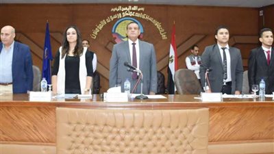 محافظ البحيرة يشدد على إزالة كل التعديات على السكة الحديد