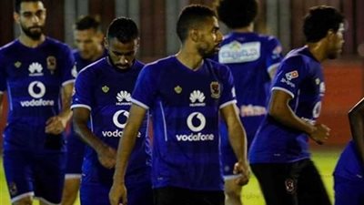 الأهلي بالأزرق أمام الترجي التونسي في النهائي الافريقي