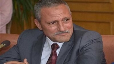 محافظ الإسماعيلية يؤكد التفاعل والتواصل مع الموطنين لحل المشكلات