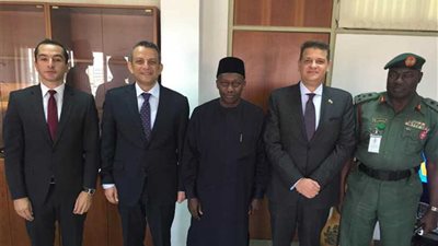 رضوان يلتقي مدير القطاع الأفريقي وممثل وزارة الدفاع بوزارة الخارجية النيجيري