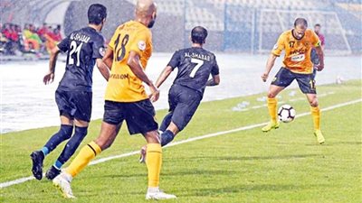 إيقاف مباراة القادسية والشباب في الدوري الكويتي بسبب الأمطار الغزيرة