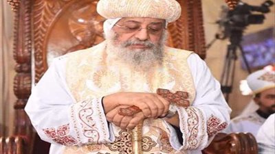 البابا تواضروس يصلي قداس أربعين الأنبا بيشوي بالبراري.. 