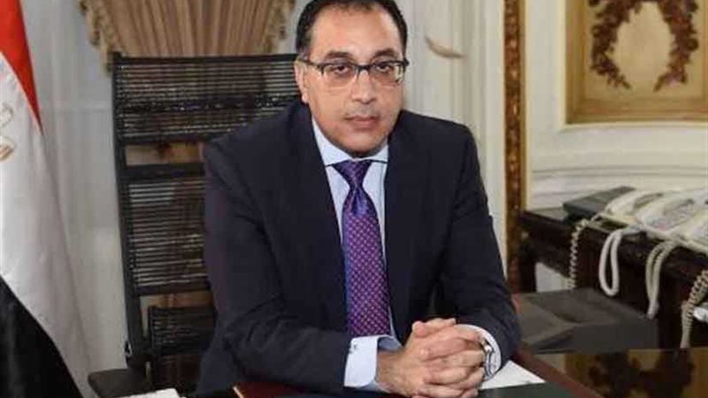 رئيس الوزراء يشهد