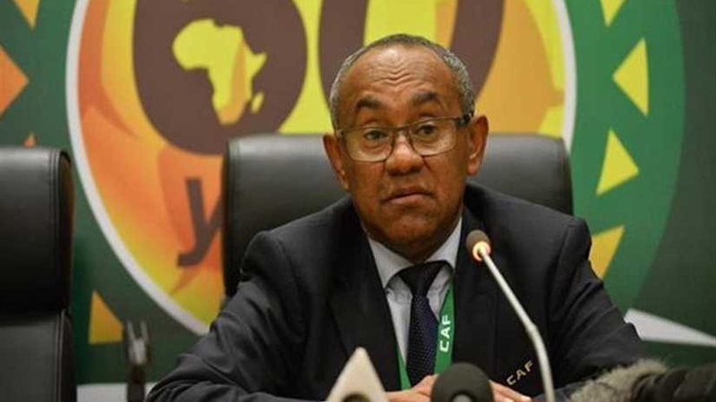 أحمد أحمد يصل تونس