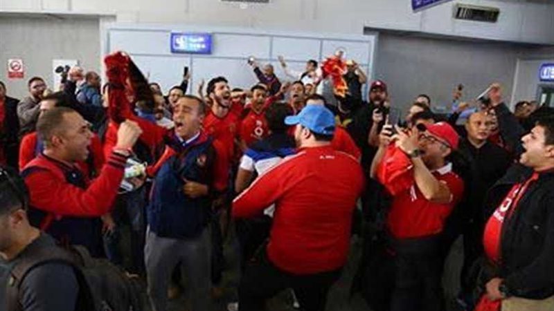 جماهير الأهلي تصل