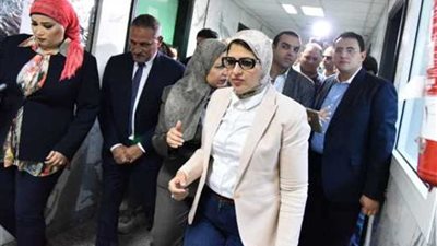 وزيرة الصحة توجه بسرعة الانتهاء من مركز الدم الإقليمي بدمياط