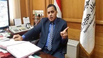 رئيس السكة الحديد يطمئن على مزلقانات خط الزقازيق