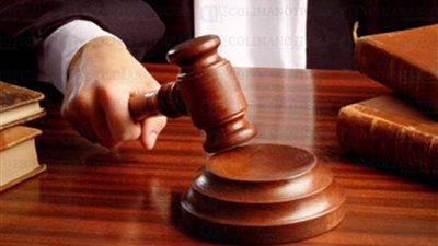 الحبس سنة لـ